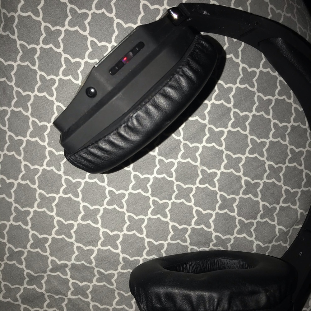 Large Bluetooth headphones